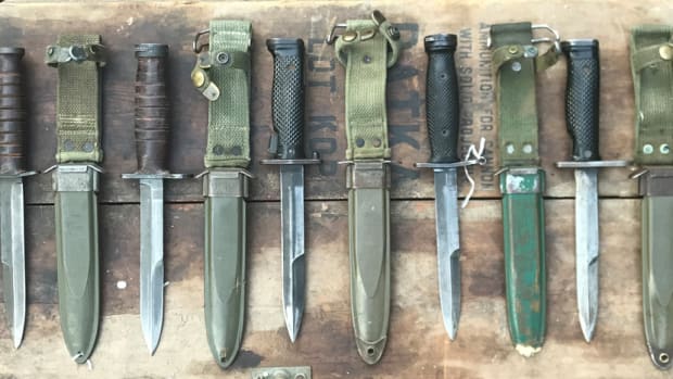 Knives, Bayonets, Swords, etc. - Military Trader/Vehicles
