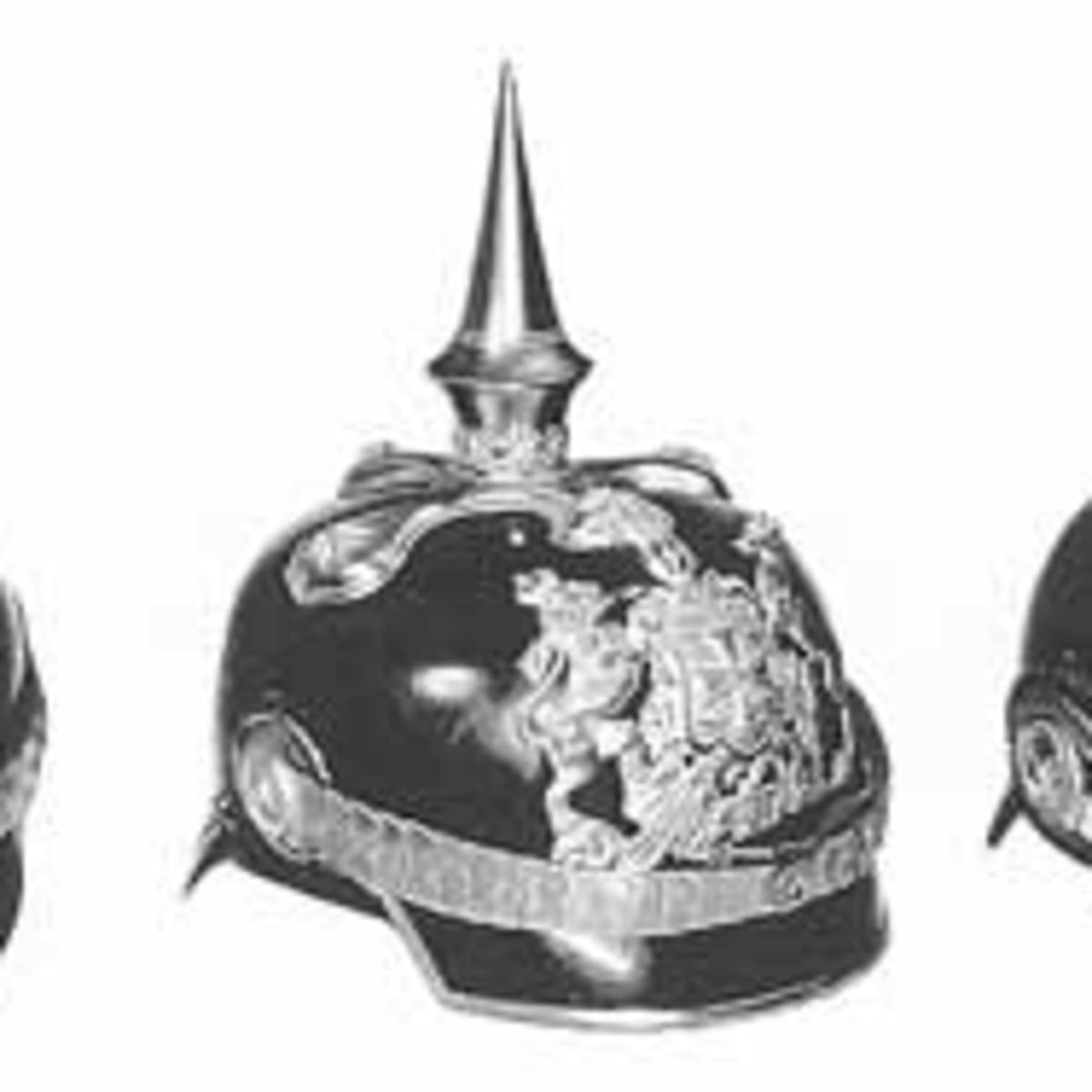 Leather German Prussian Pickelhaube Helmet Long Spiked Kingdom of Prussia Helm 