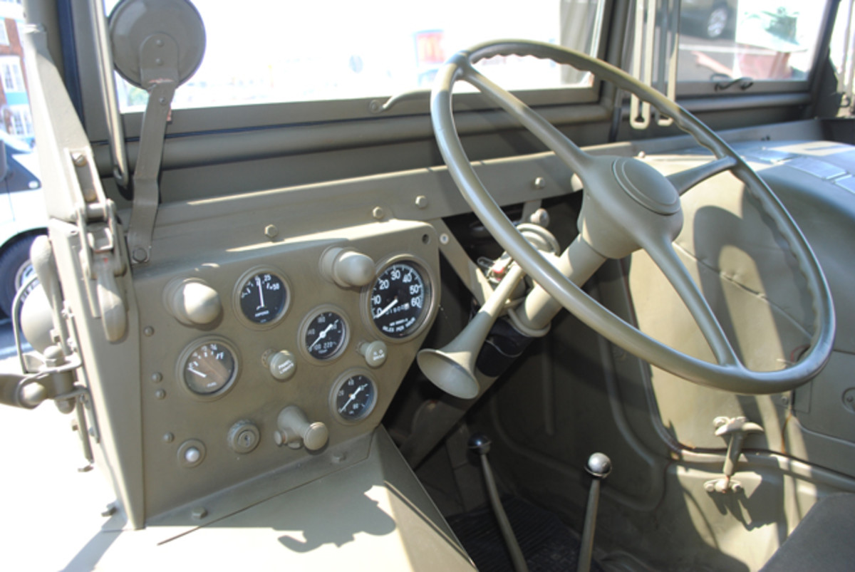 The classic triple-spoke design of steering wheel as mentioned in many of the reference sources on the Burma Jeep.