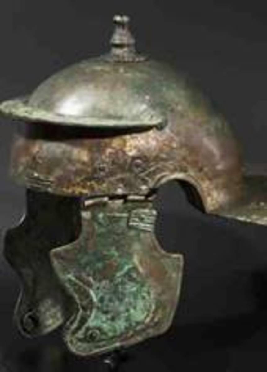 Roman bronze infantry helmet, Weisenau type, 2nd half of 1st - early 2nd cent. HP: 105000 Euros