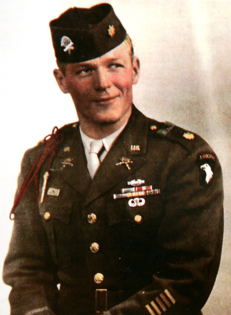 Major Winters in colorized image taken at the end of the war. The ribbon for his Distinguished Service Cross leads his medal ribbon bars.