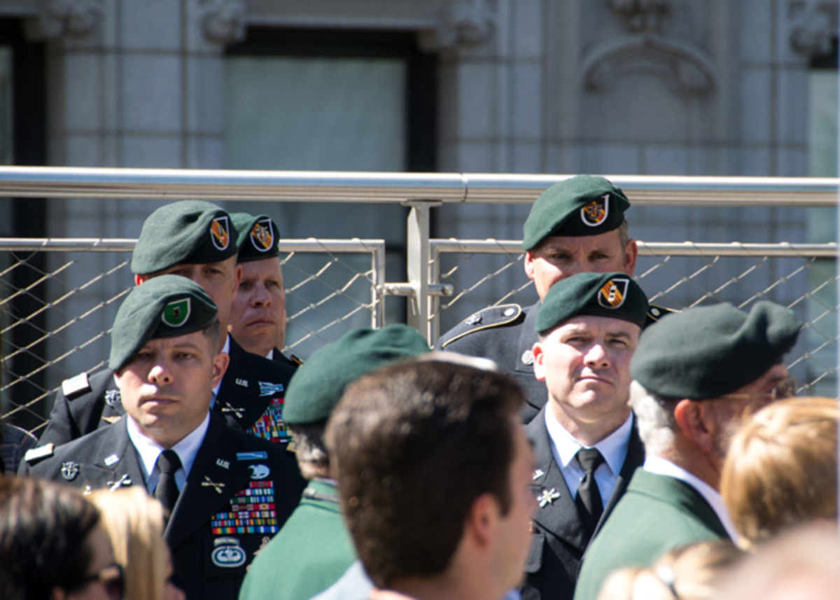 U.S. Special Forces Soldiers stand at attention during the opening ceremonies of the America’s Response statue rededication. (U.S. Army photo by Cheryle Rivas, USASOC Public Affairs.)