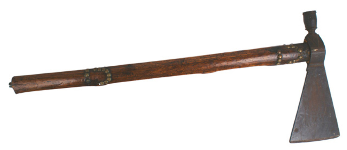 Classic example of a mid-19th century American Plains Indian pipe tomahawk, in overall very good condition (minimum bid: $10,000).