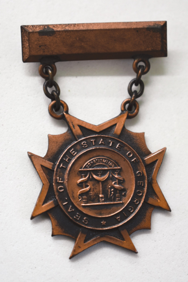  The unique design used by Albany, Georgia, has been attributed as being awarded to members of the 2nd Infantry who served on the border.