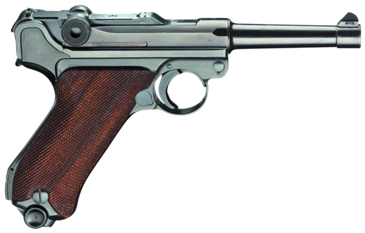 A Pistol 08 Kü, Mauser, Code "41 - byf", with hardshell, Luftwaffe.