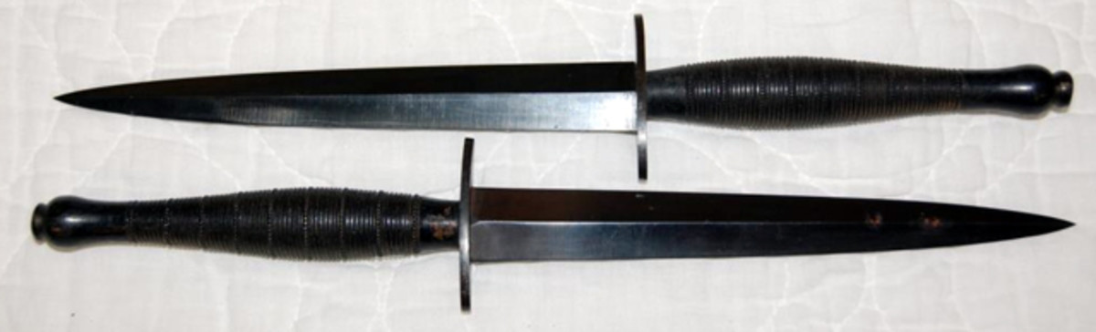 Pair of English boot daggers sold for $625.
