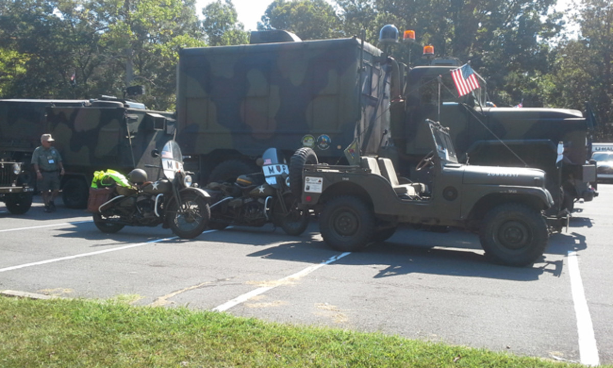 Line up in Virginia showing an M923, two WLA Harleys, and an M38A1