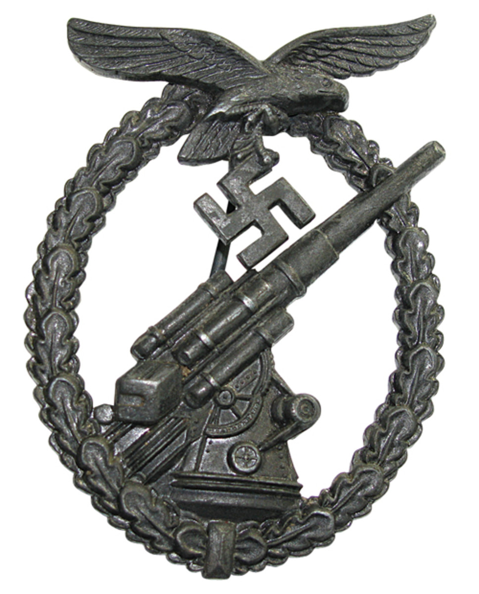  The Flak badge was awarded for a number of completed engagements with the enemy.