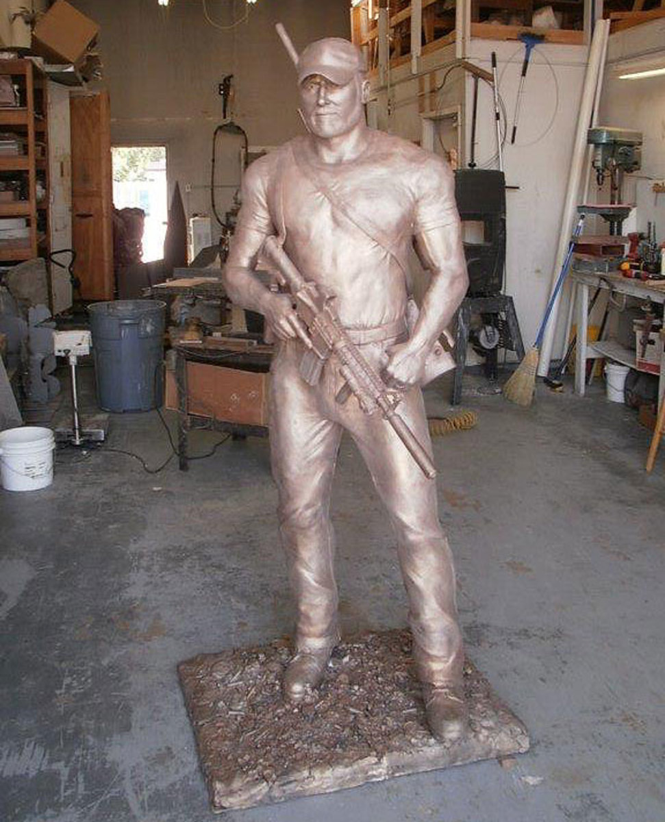 Front view of Chris Kyle statue.