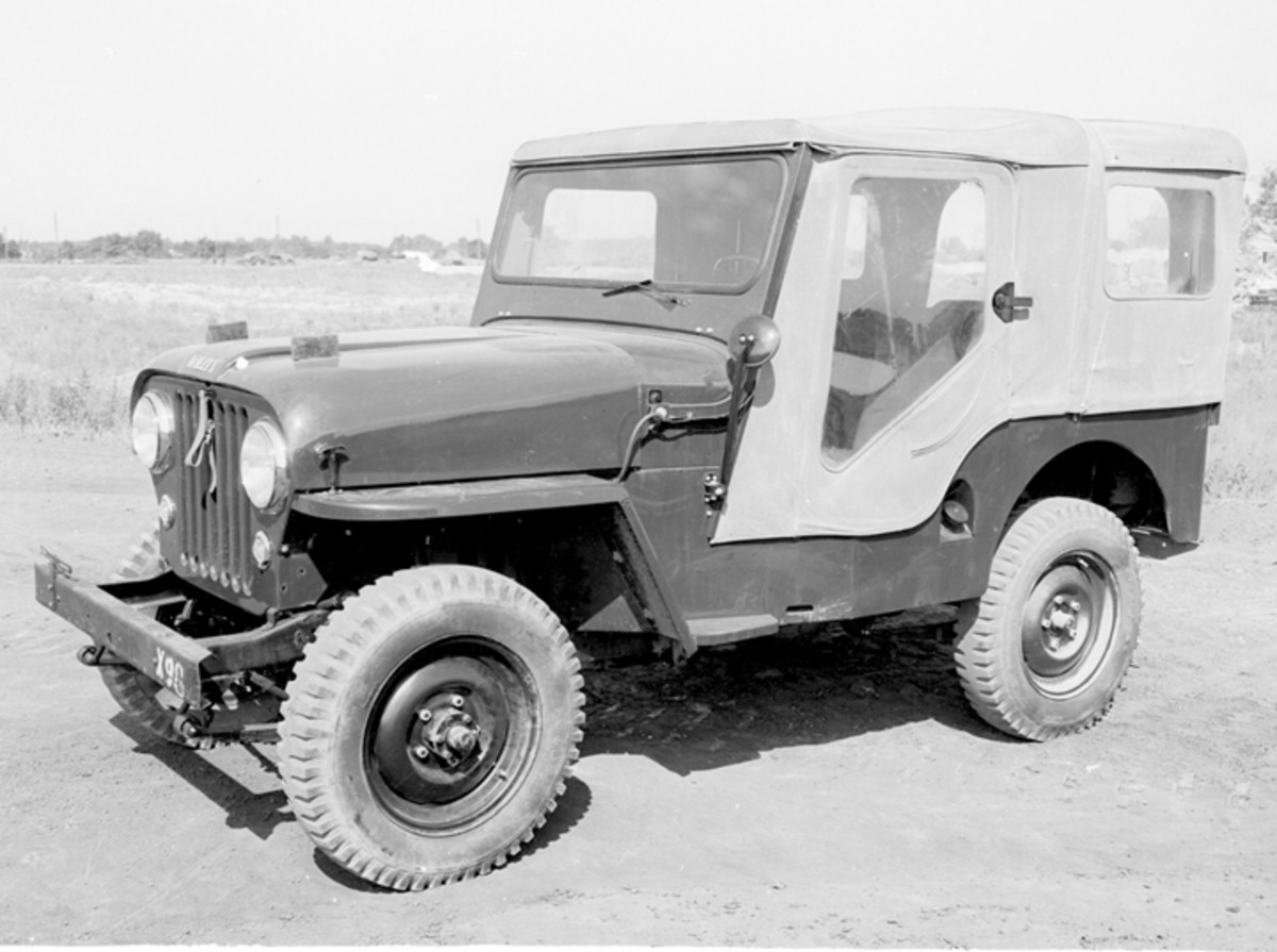 Hoping to improve performance, the flathead four-cylinder engine of the M38 was replaced with a F-head "Hurricane" engine. In order to accommodate the larger engine, the hood and engine compartment was enlarged and reshaped. This August 1950 Detroit Arsenal photo illustrates a CJ-2A modified in this manner.