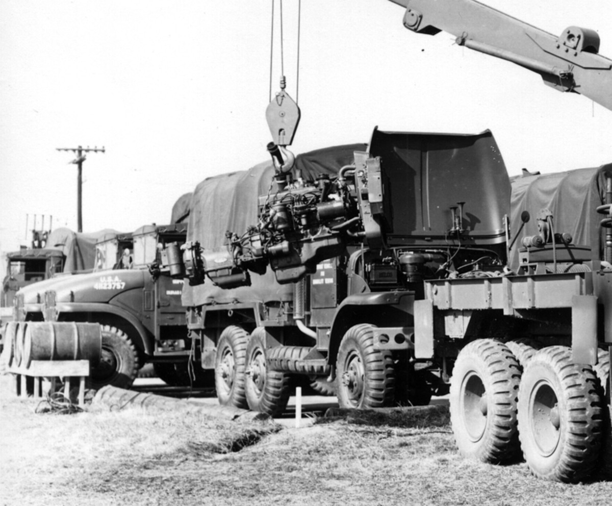 One of the military’s specifications for M-series vehicles was an easily replaceable power unit, usually including radiator and transmission. Note the two-speed unit on the rear of what was basically a Cadillac automatic transmission on the GMC 302 engine.