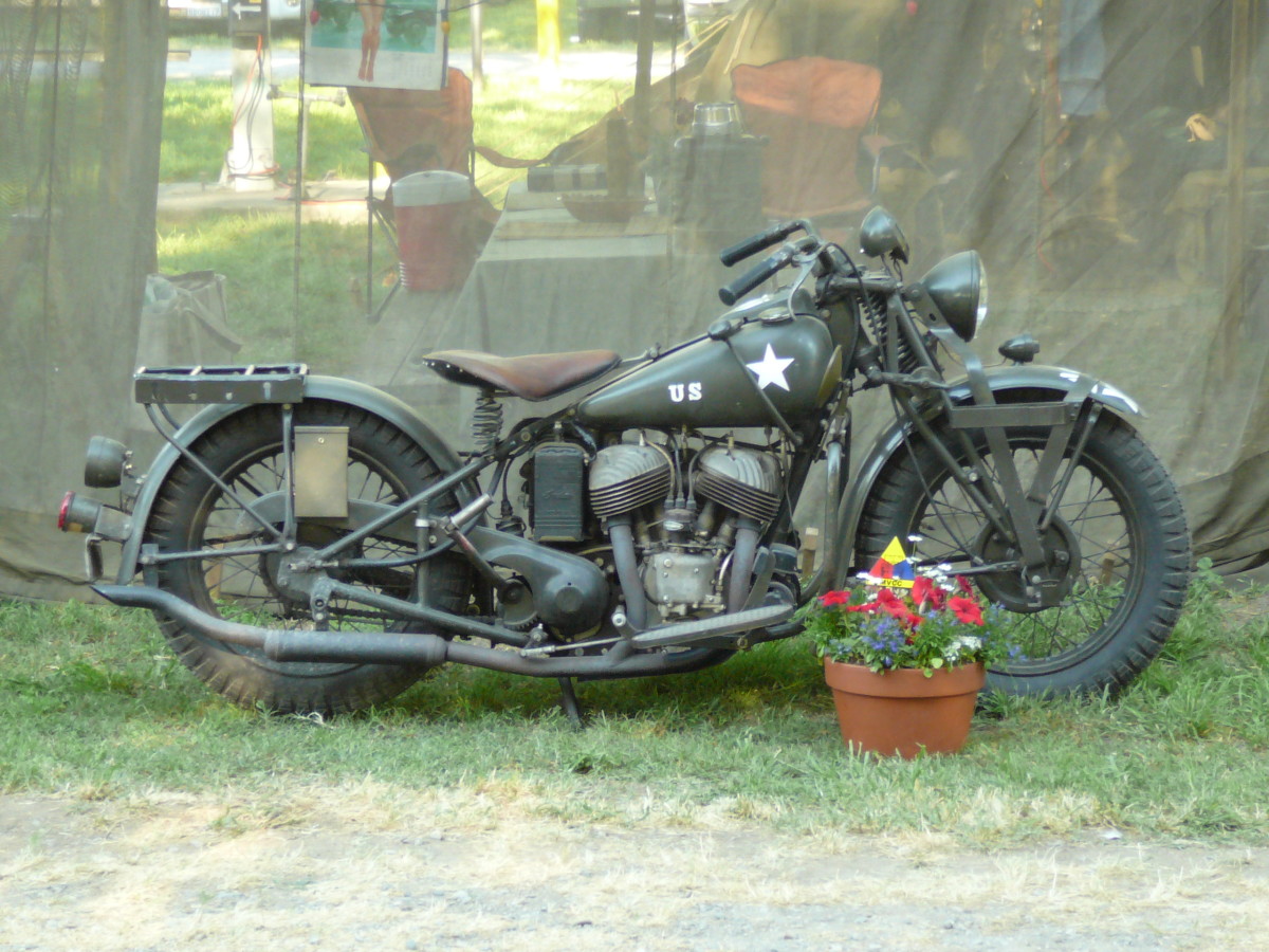 1941 Indian 640, right side view