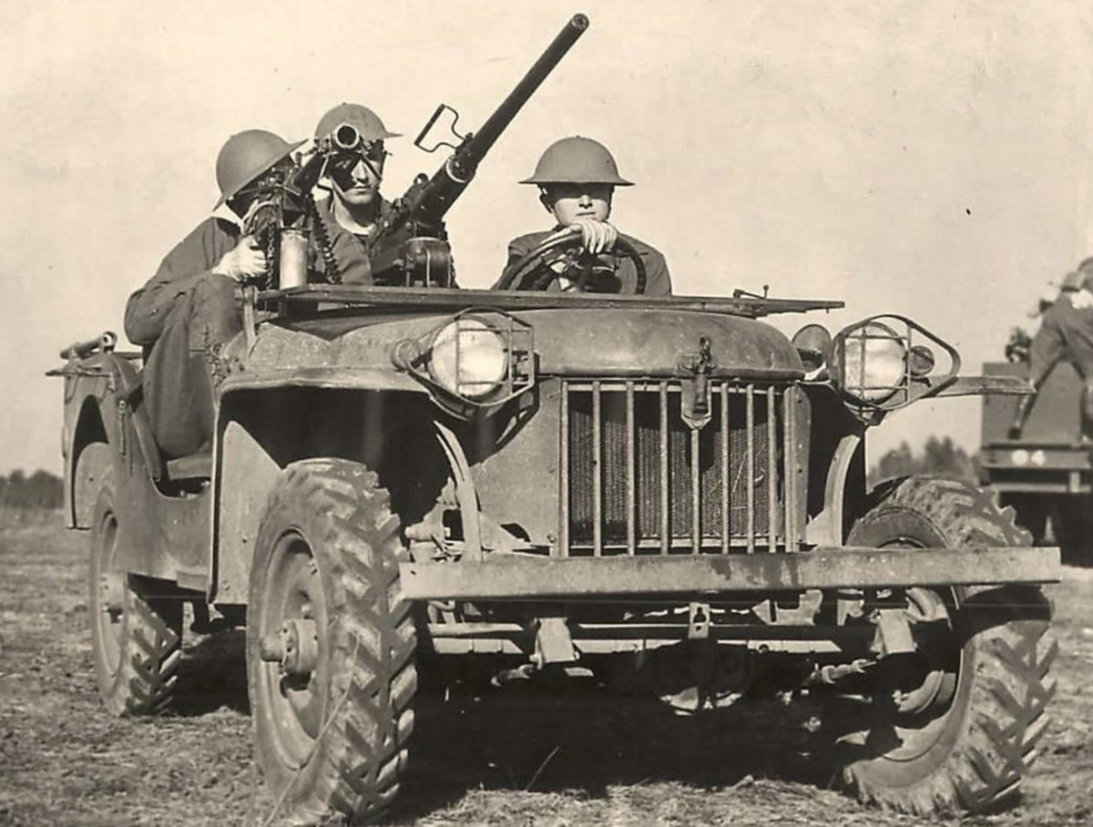 February 1941 photo of a MK II Bantam mounting both a .30- and .50-caliber machine gun.