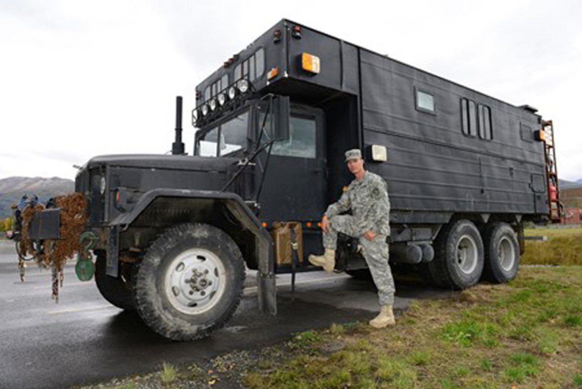 A fine representation of the MVPA’s new “Modified Military Vehicle” class is this monster RV built on a surplus military chassis by Sgt. Ryan Ronning, A native of Lapine, Oregon, Ronning rebuilt the 1967 deuce-and-a-half from the bottom up to create his ultimate bugout recreational vehicle.