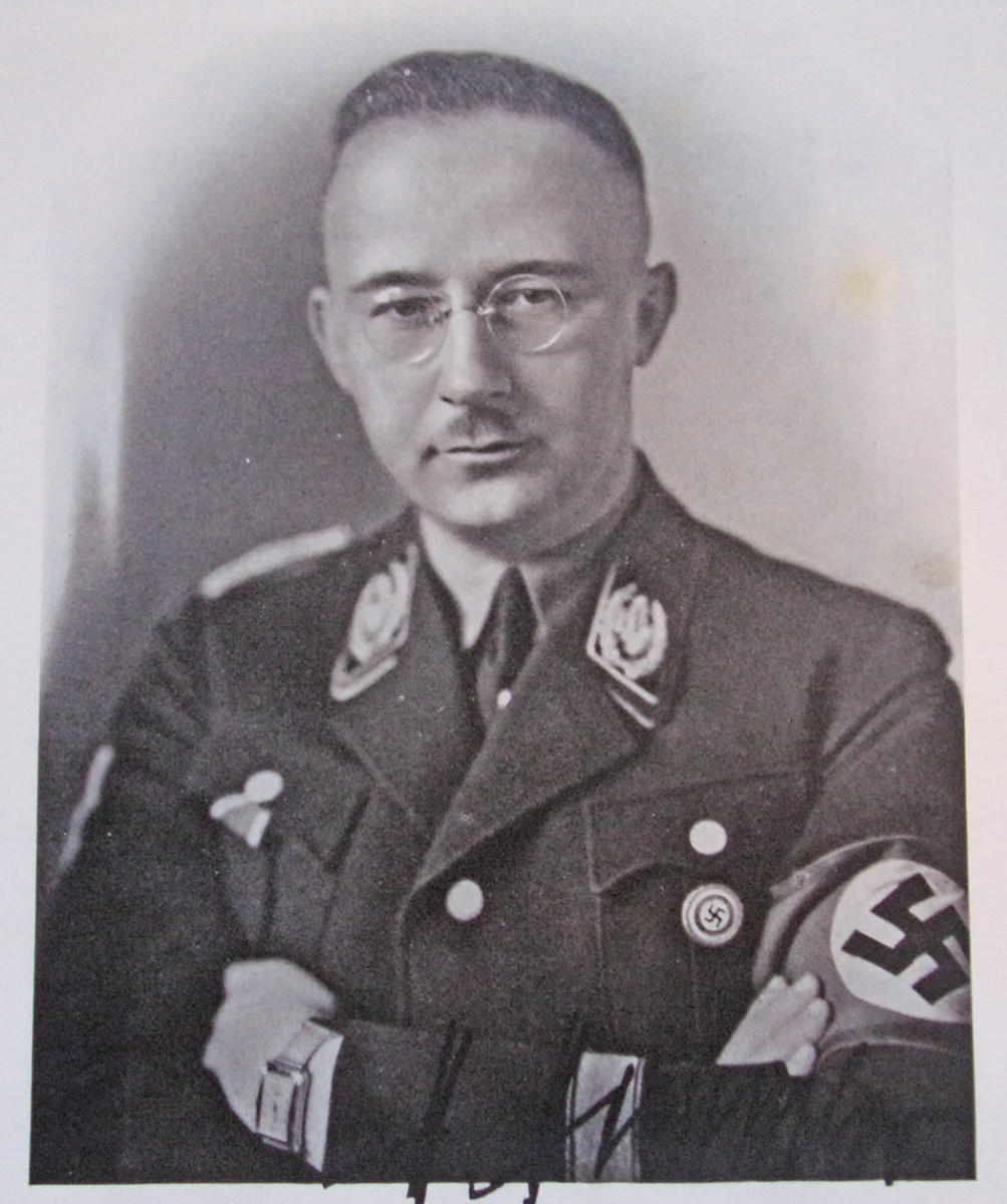 The inside page shows a photo copy of Heinrich Himmler.