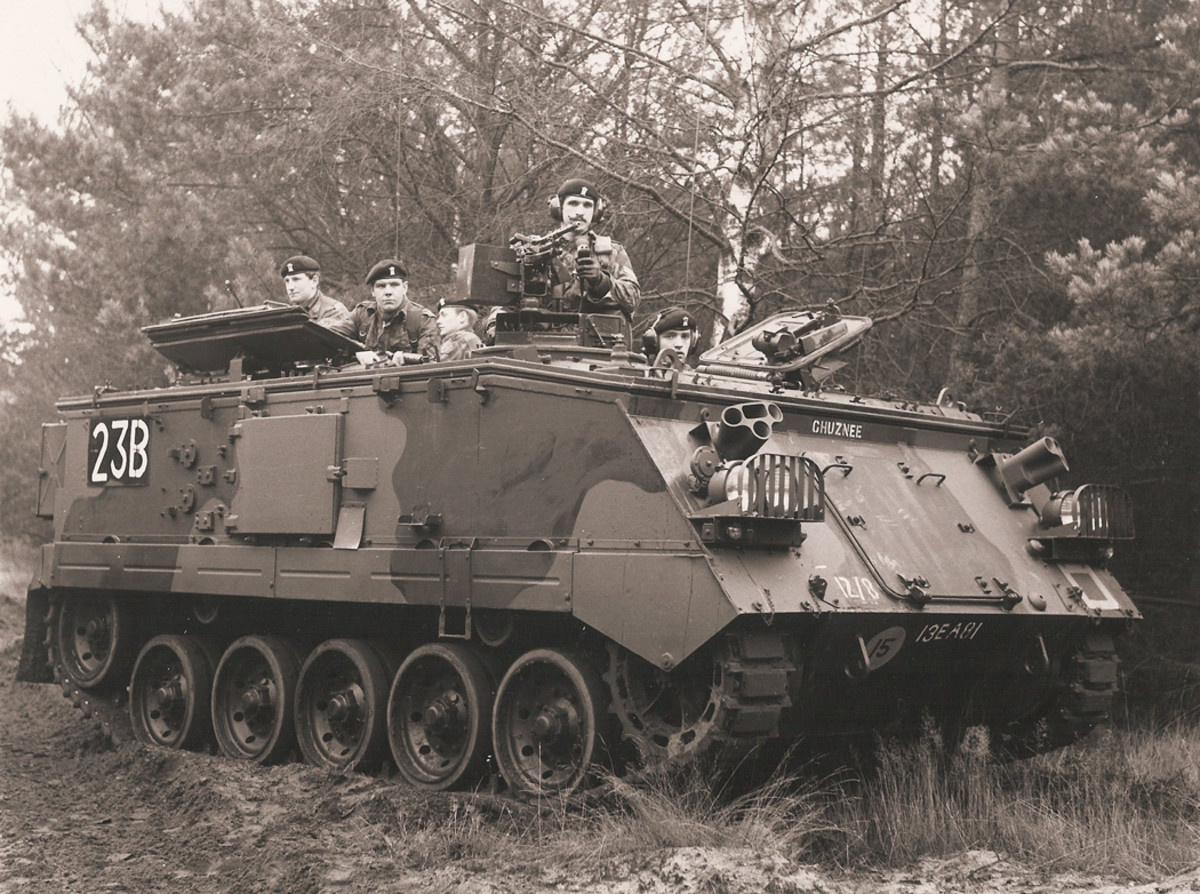 Basic FV432 with infantry from 1st Battalion Royal Regiment of Wales on exercise in Osnabruck, West Germany, January 1973. The driver’s hatch is open and the GPMG is deployed.