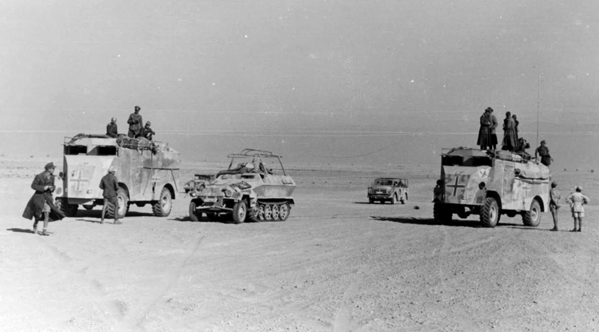 Three AEC armoured command vehicles fell into the hands of the German Afrikakorps. General Erwin Rommel and his staff employed two of them, named “Max” and “Moritz.”