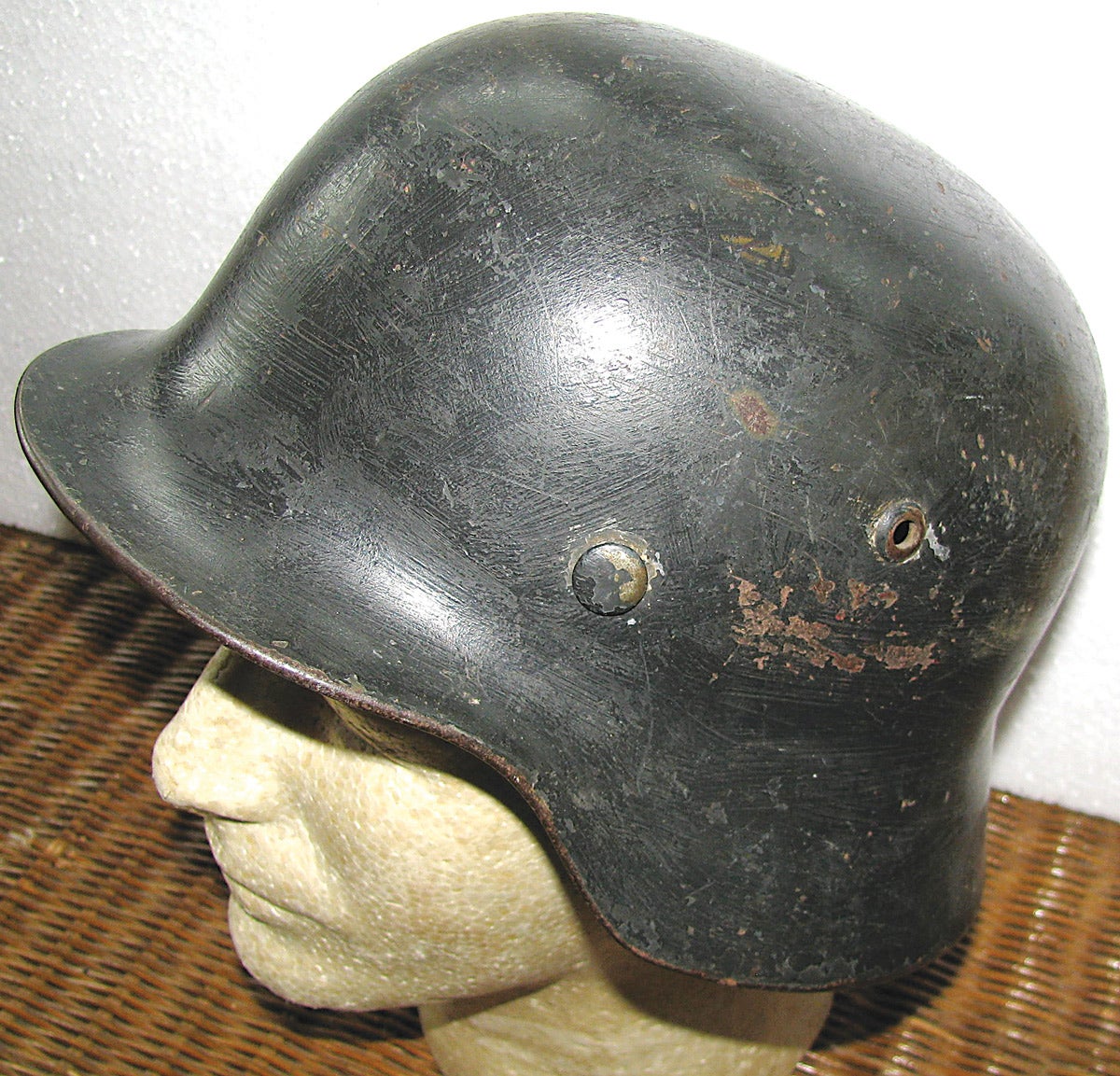 A standard well-worn Luftwaffe stahlhelm.