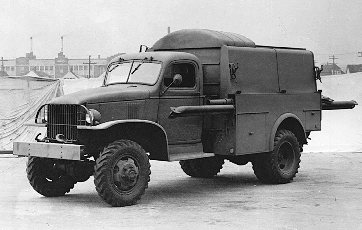 Among the many variants was a telephone maintenance/pole-setter truck.