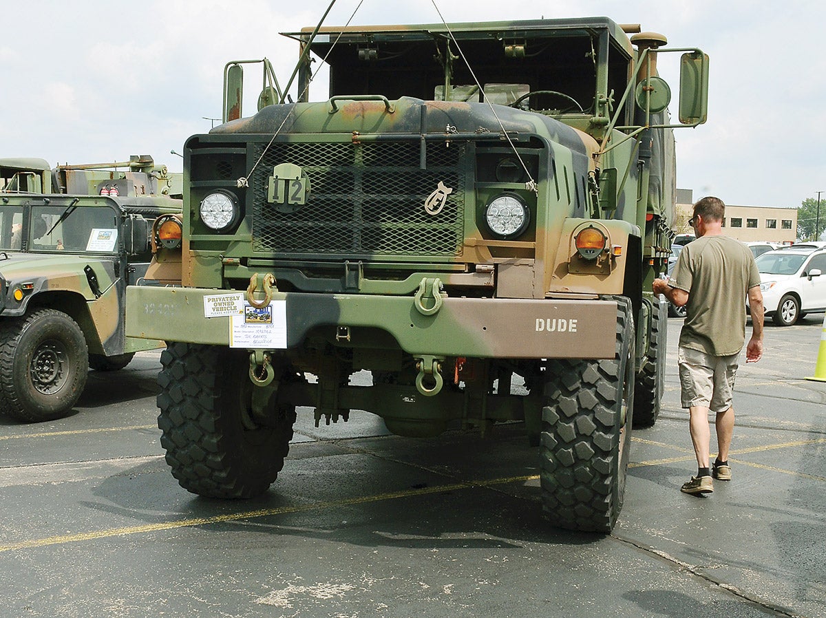 Roberts also brought his other 1990 M923A2, driven by Meritor axles.
