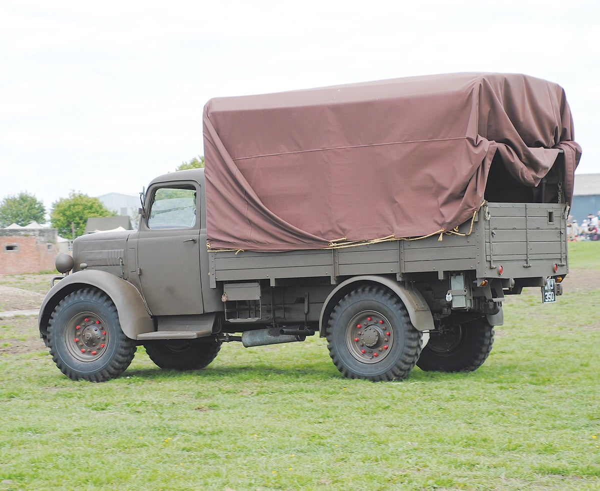 Attention to detail shows in the replaced woodwork side panel and tail gate. The Q2 30cwt was compact but powerful.