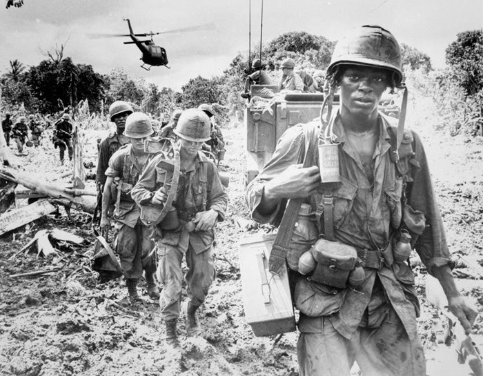 6-soldiers-on-search-and-destroy-patrol-1966.jpg