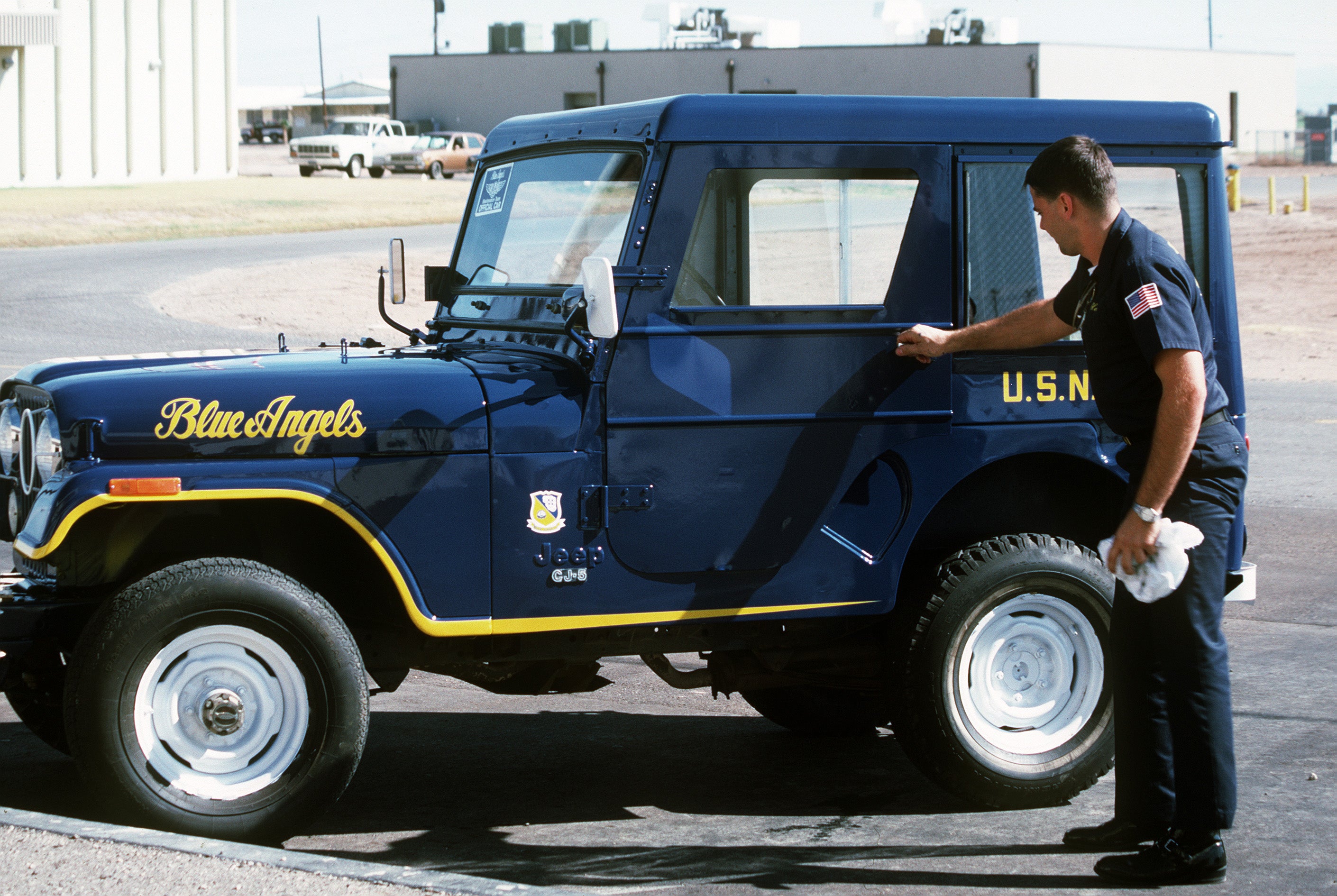 dn-st-87-06913-3-1-1987.jpg