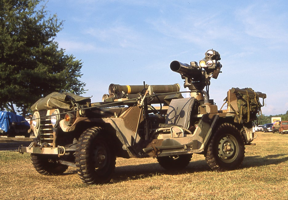 m151a2-m825-mutt-adrian-winget-graf-1413trimmed.jpg