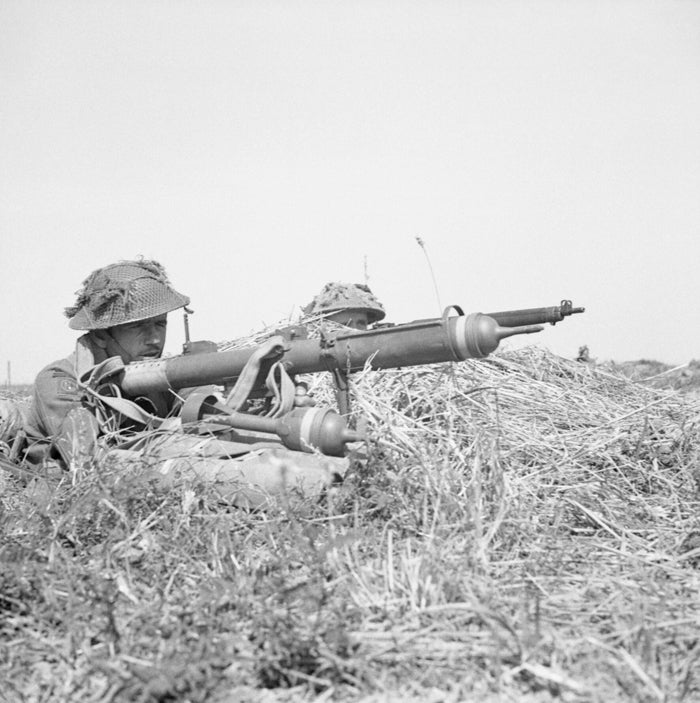 weapon_piat6-1.jpg