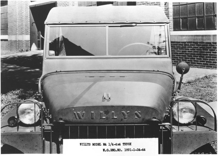 figure-16bw.jpg