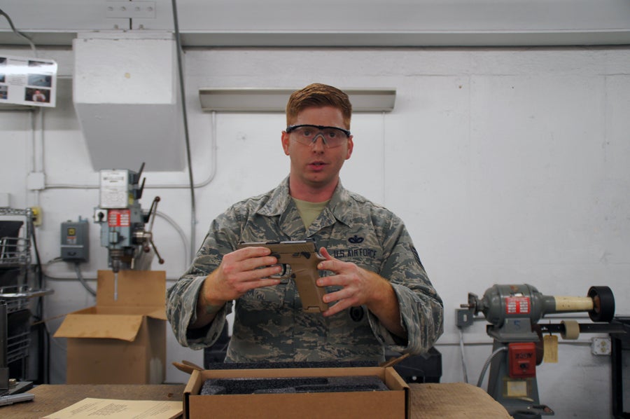 af-gun1.jpg