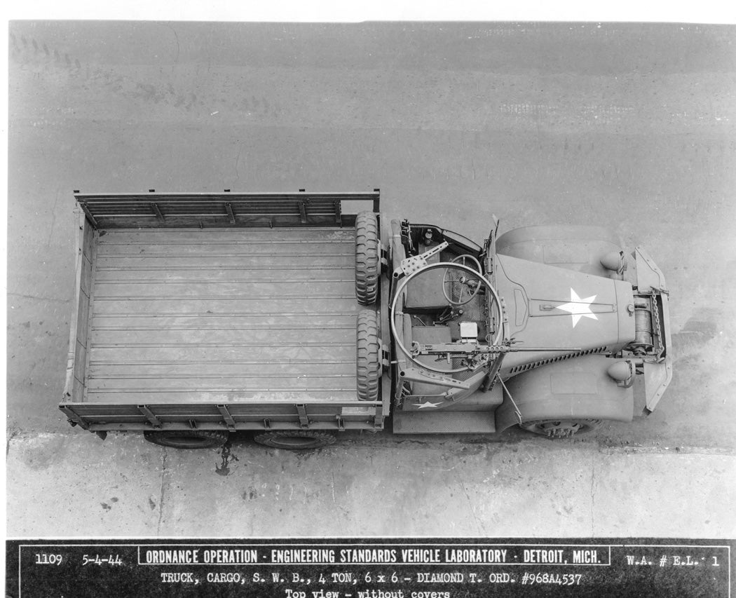 12-diamond-t-swb-4-ton-soft-top-no-canvas-g-509_c.jpg