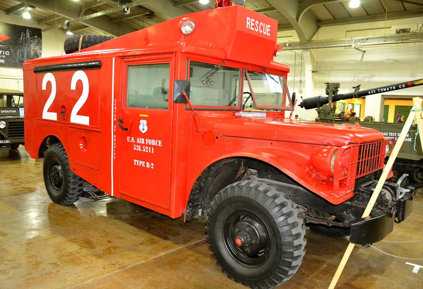 mpv-r2-md-2720-mvmred.jpg