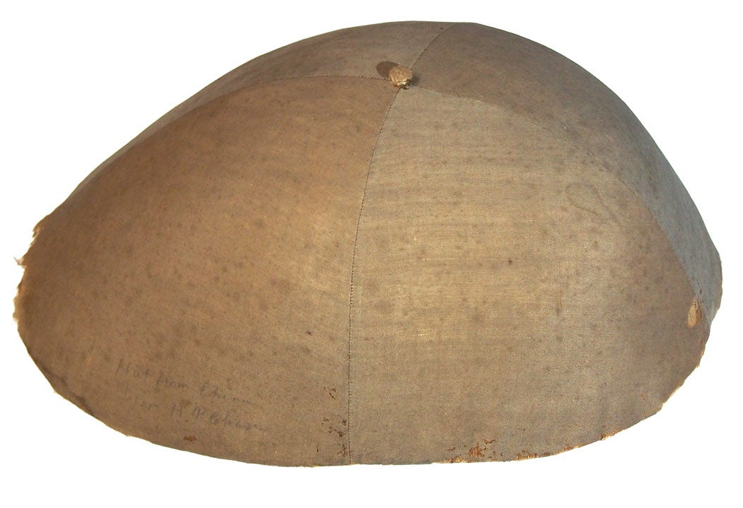 colindhat1.jpg
