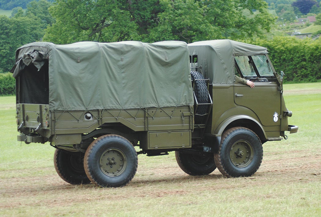 r-1_c.jpg