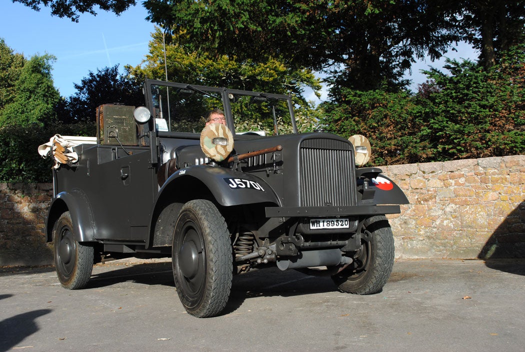 r200-3.jpg