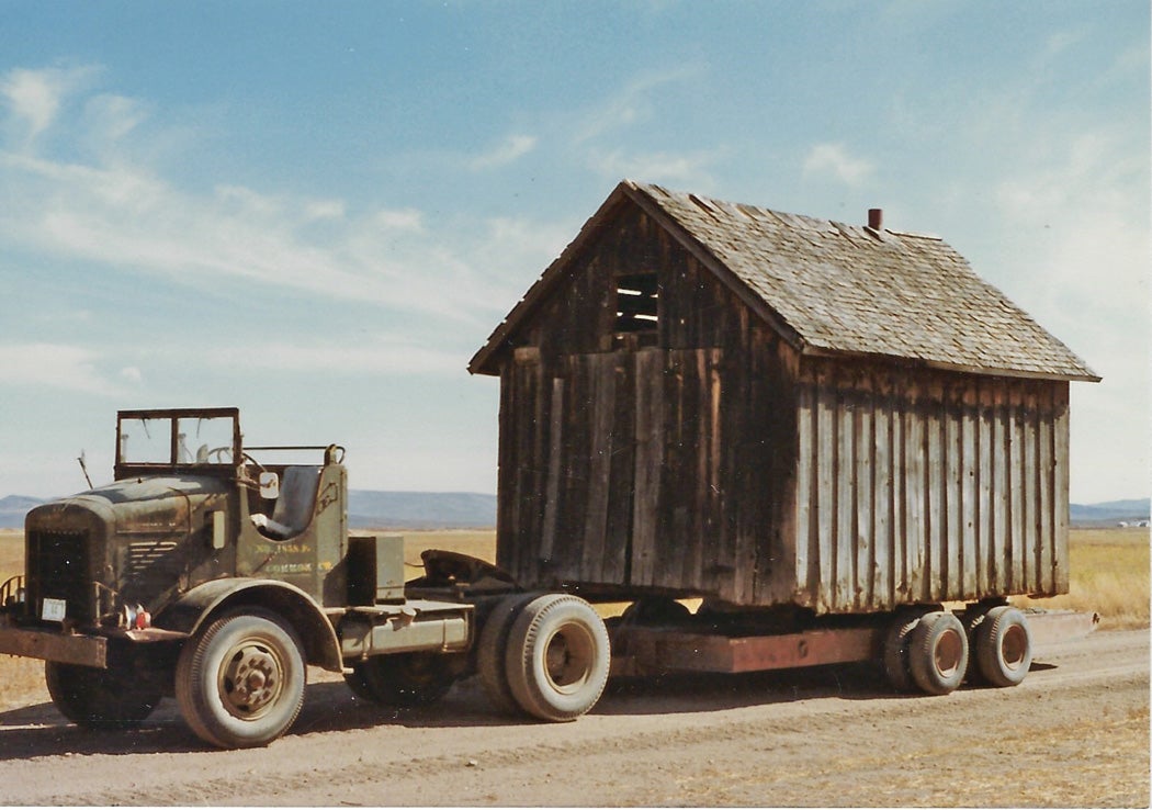 close-up-of-h-542-11-and-homestead-house.jpg