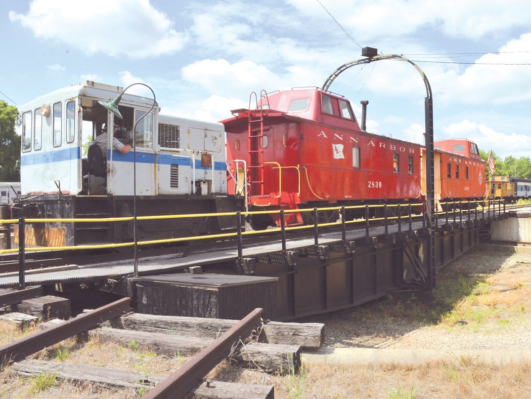 aff23-axtt-5833b-sl.jpg