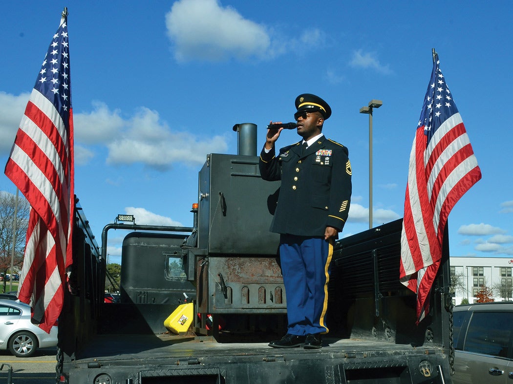 mbbq23-assgt-tb-7043b-mv.jpg
