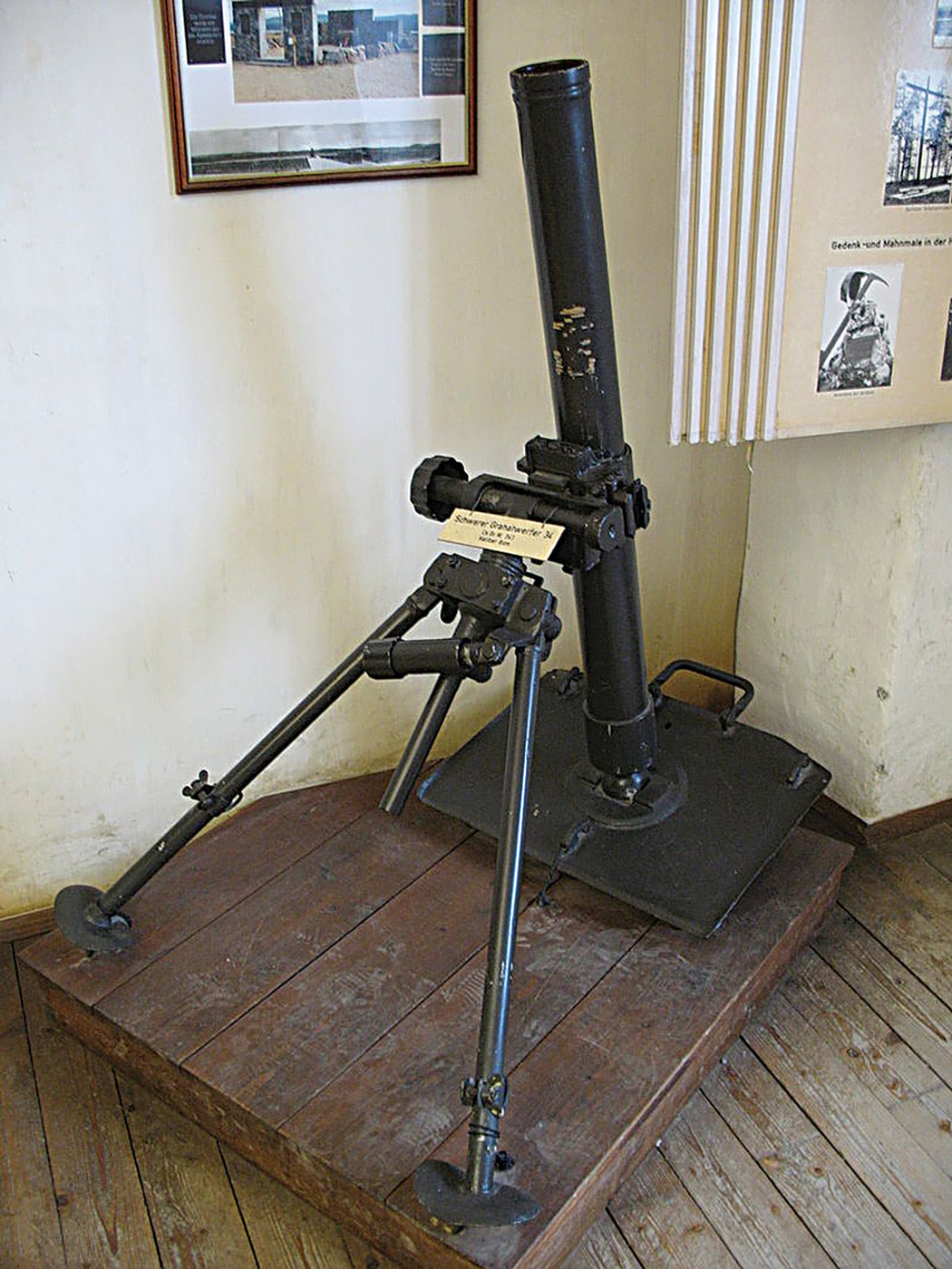 granatwerfer-34-mortar.jpg