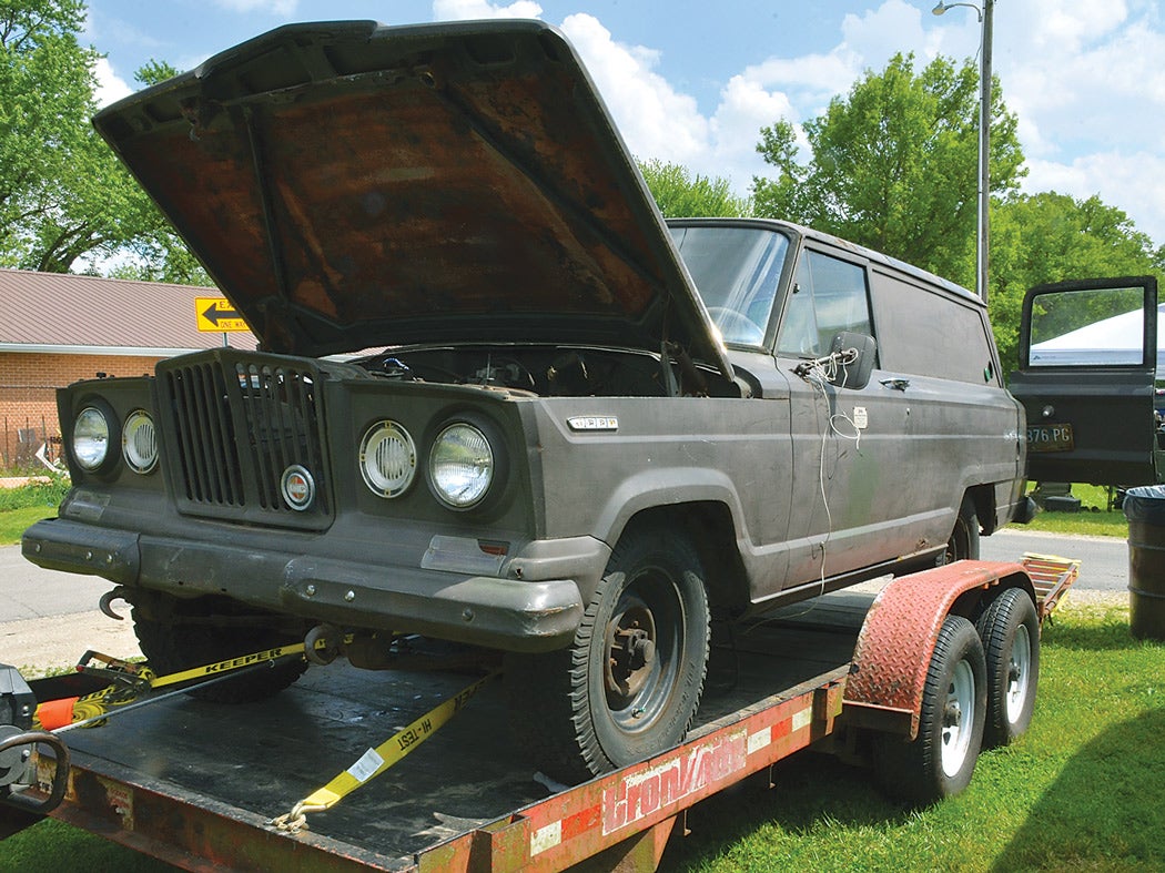 fms24-jeep-avt-7611b-mv2.jpg