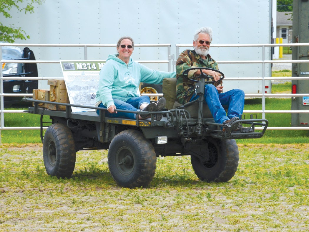 fms23-mule-dbt-5109b-mv.jpg